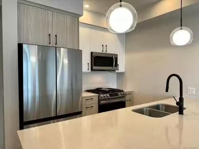505 947 Whirlaway Cres, Langford, BC, V9B 6W6 Single Family.