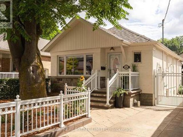 505 Caledonia Road, Toronto, ON, M6E 4V1 house for sale | Listing ID W13562 | Royal LePage