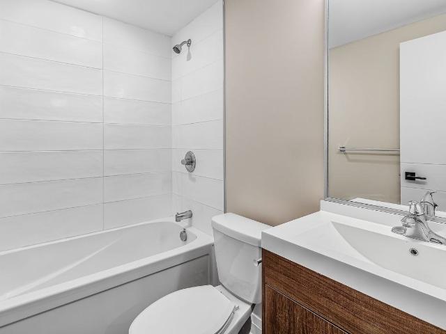 505 Churchill Avenue 1 Bedroom Apartment for Rent at 505 Churchill Ave N, Ottawa, ON K1Z 5E4 Westboro