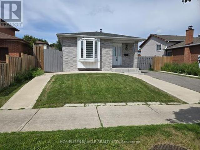 505 Silverstone Drive, Toronto, ON, M9V 4G8 house for sale | Listing ID W13620 | Royal LePage