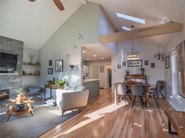 505 Rene Avenue, Penticton, BC, V2A 1P1 house for sale | Listing ID 10377 | Royal LePage