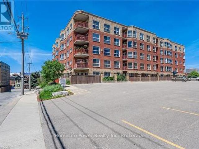 506 20 St George Street, Kitchener, ON, N2G 2S7 condo for sale | Listing ID X11995 | Royal LePage