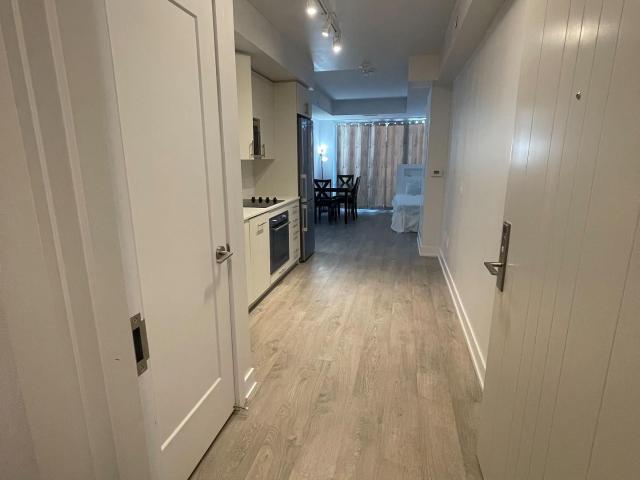 506 2 Simcoe Street, Oshawa | For Sale @ $399,000 | Condos. Ca