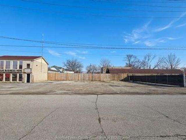 506 Hanna Street East Unit# Upper A, Windsor, ON, N8X 2N5 commercial for lease | Listing ID 26011 | Royal LePage
