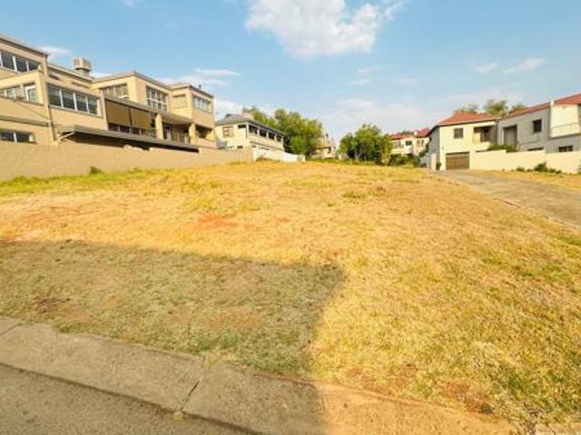 506 m² Land available in Kosmos Ridge Estate