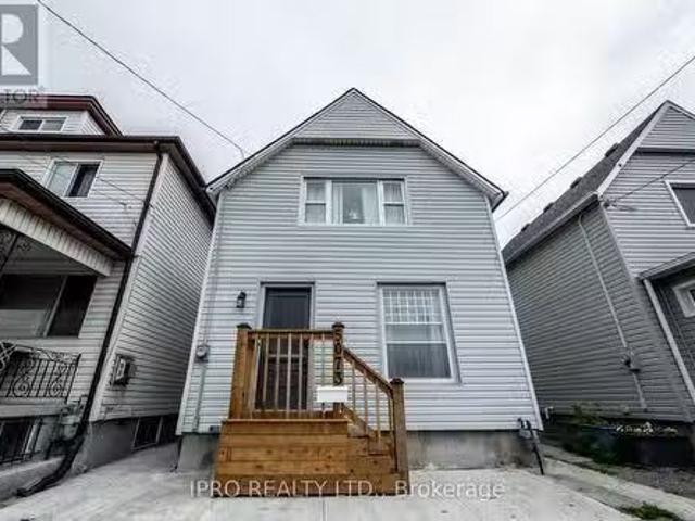 5073 Kitchener Street, Niagara Falls, ON, L2G 1B1 house for.