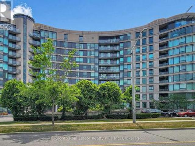 507 18 Valley Woods Road, Toronto, ON, M3A 0A1 condo for sale | Listing ID C13587 | Royal LePage