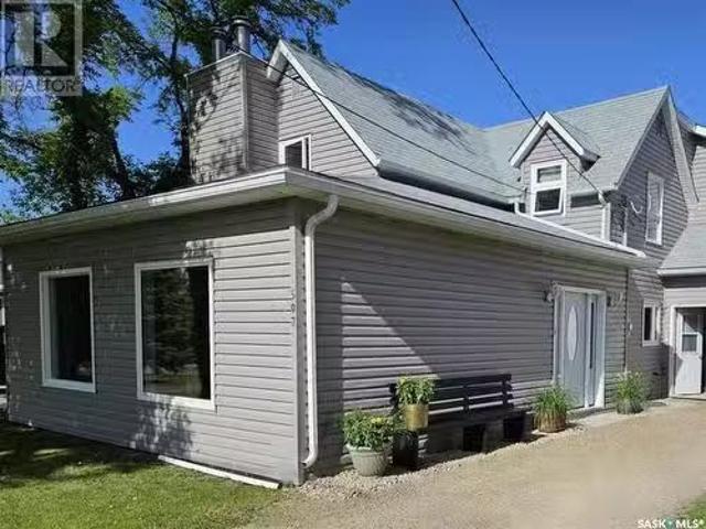 507 Pheasant Street, Grenfell, SK, S0G 2B0 house for sale L.