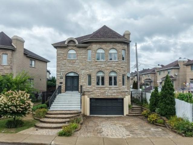 5083 Rue Léo Ouellet, Montréal Saint Léonard, QC, H1R 3Y9 house for sale | Listing ID 17578 | Royal LePage