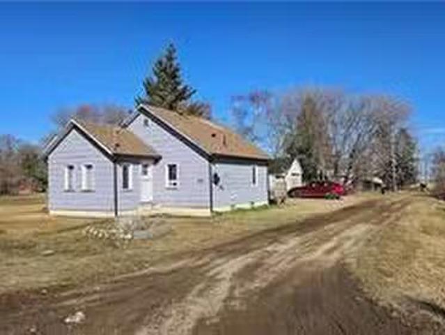 508 Minnedosa Street, Newdale, MB, R0J 1J0 house for sale L.