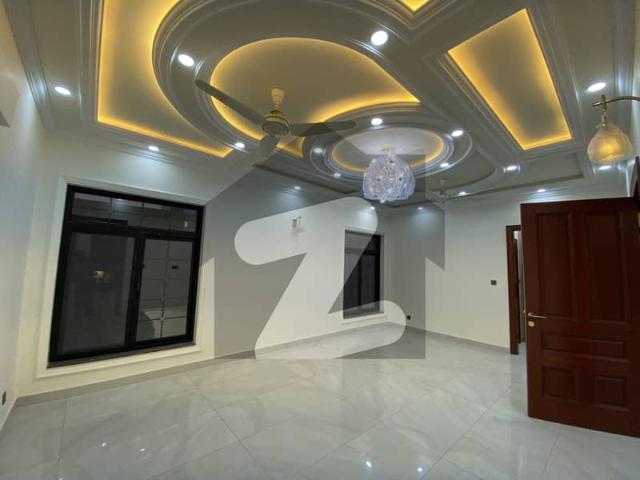 50*90 Brand New 1Kanal Modern Luxury House For Sale Islamabad G 13. Proper Corner House with Extra Lend Sun Face