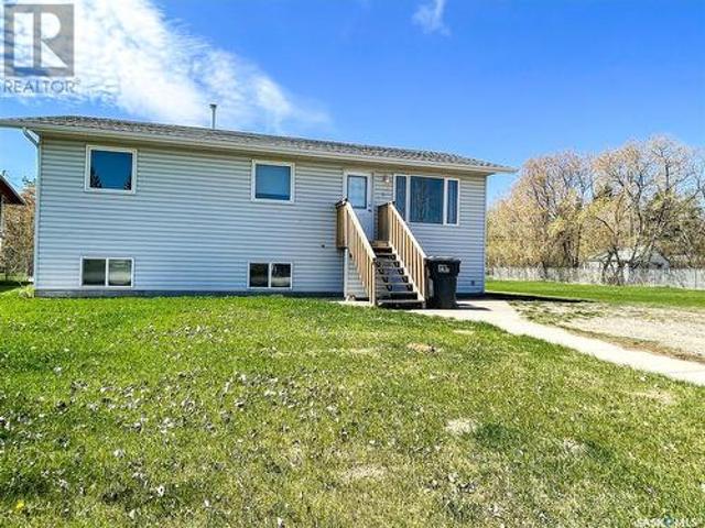 509 3Rd Street E, Meadow Lake, SK, S9X 1G6 house for sale | Listing ID SK996688 | Royal LePage