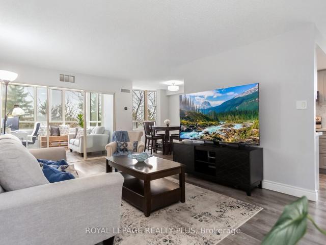 509 5 Lisa Street, Brampton | For Sale @ $559,999 | Condos. Ca