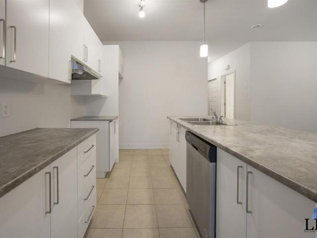 50 3 50 Boulevard De L'Amérique Française, Aylmer