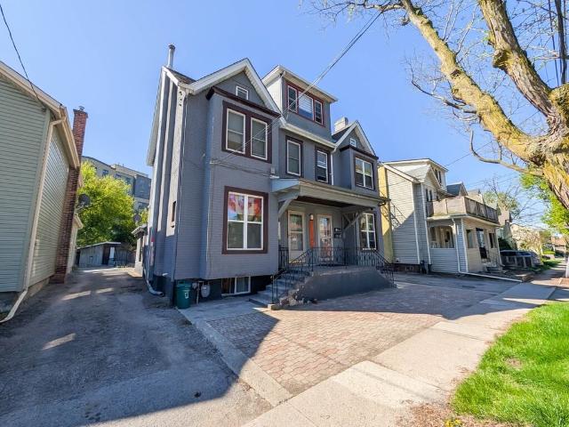 50 Welland Ave 3 2 Bedroom Apartment for Rent at 50 Welland Ave, St. Catharines, ON L2R 2M5 Downtown St. Catharines