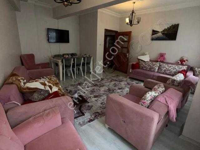 50.yıl Kaşgarlı Mahmut Okulu Karşısı 2+1 90m² Bahçe Katı Kredili