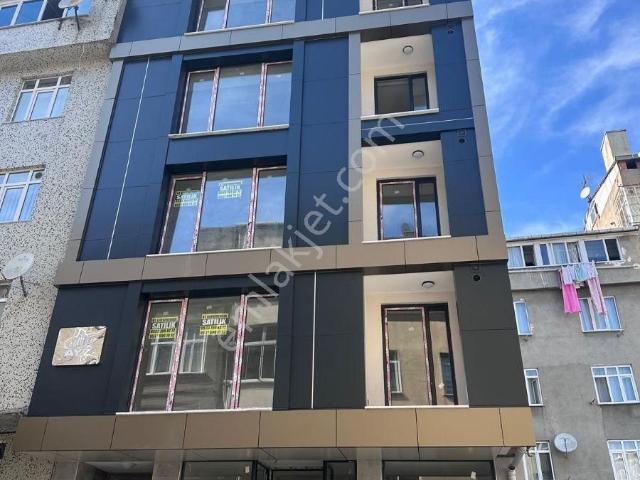 50 Yıl Kültür Merkezi'ne Yakın Satılık 2+1 85 Metrekare Daire