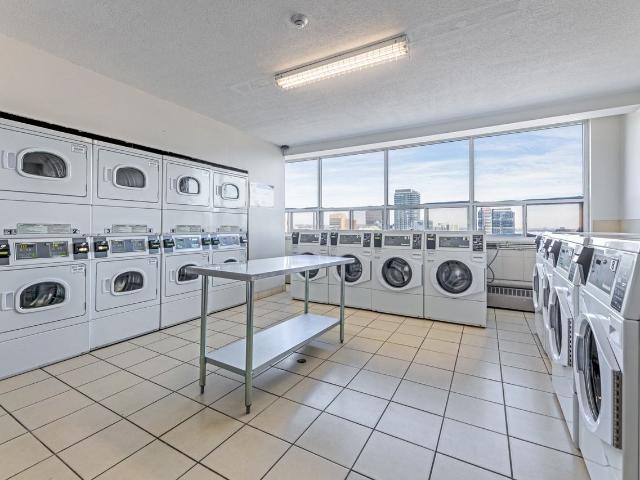 50 Young St 3 Bedroom Apartment for Rent at 50 Young St, Hamilton, ON L8N 1V2 Corktown