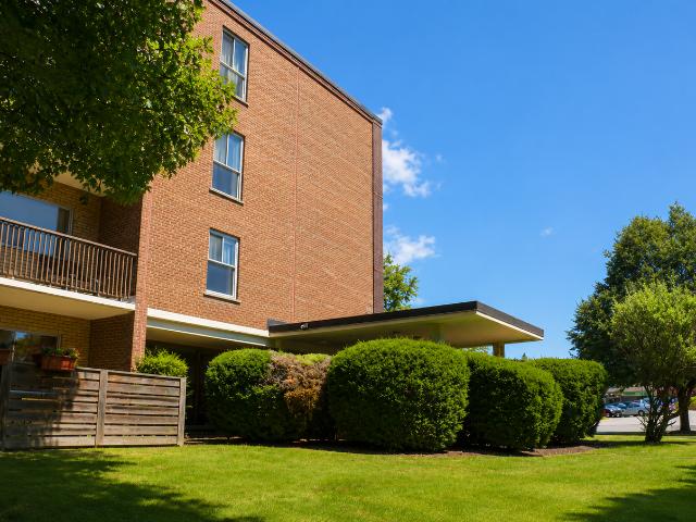 50 and 60 Underhill Drive 1 Bedroom Apartment for Rent at 50 Underhill Dr, Toronto, ON M3A 2J6 Parkwoods Donalda