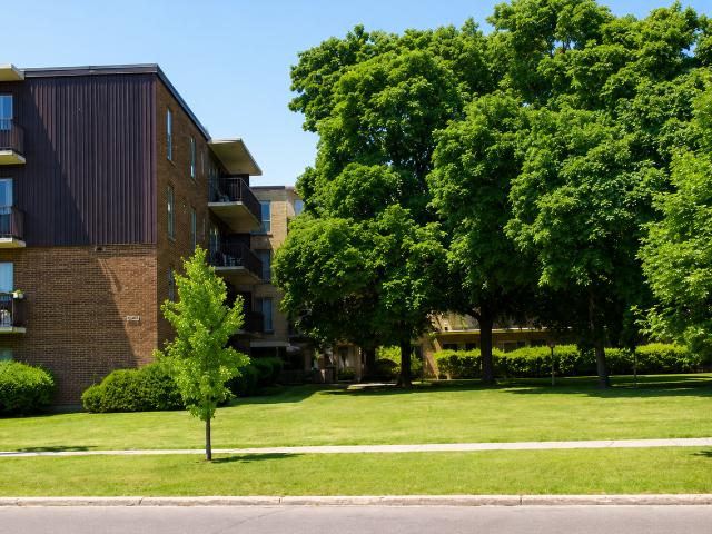 50 and 60 Underhill Drive 2 Bedroom Apartment for Rent at 50 Underhill Dr, Toronto, ON M3A 2J6 Parkwoods Donalda