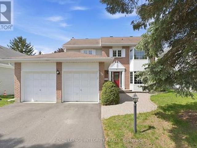 50 Bramble Wood Crescent, Ottawa, ON, K2M 2H4 house for sale | Listing ID X13456 | Royal LePage
