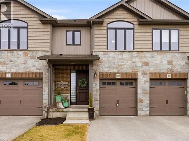 50 Bute Street Unit# 10, Ayr, ON, N0B 1E0 townhouse for sale | Listing ID 40845 | Royal LePage
