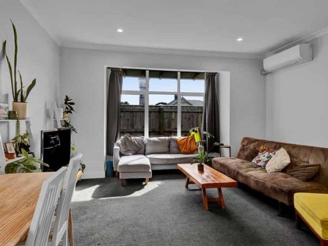 50 Collins Street, Hawera