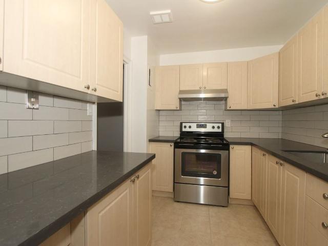 50 East Street 1 Bedroom Apartment for Rent at 50 East St, Oakville, ON L6L 3K4 Bronte
