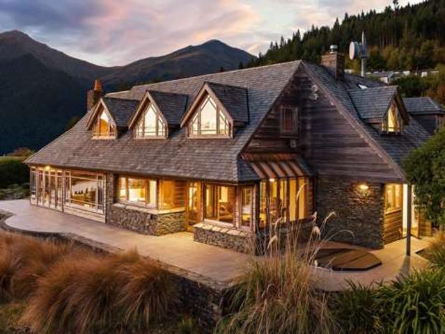 50 Edinburgh Drive, Queenstown