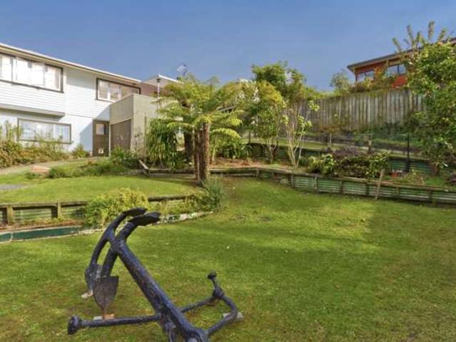 50 Hebron Road, Waiake, North Shore City