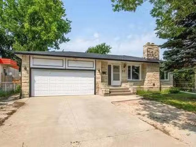 50 Kowall Bay, Winnipeg, MB, R2P 1A6 house for sale Listing.