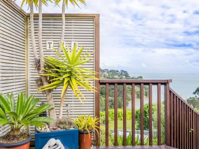 50 Lynbrook Avenue, Blockhouse Bay, Auckland City