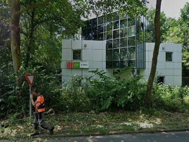 50 m2 land for rent in Breda