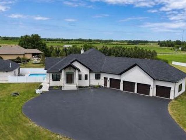 50 Mandalay Bay, Corman Park Rm No. 344, SK, S7T 1E3 house for sale | Listing ID SK038958 | Royal LePage