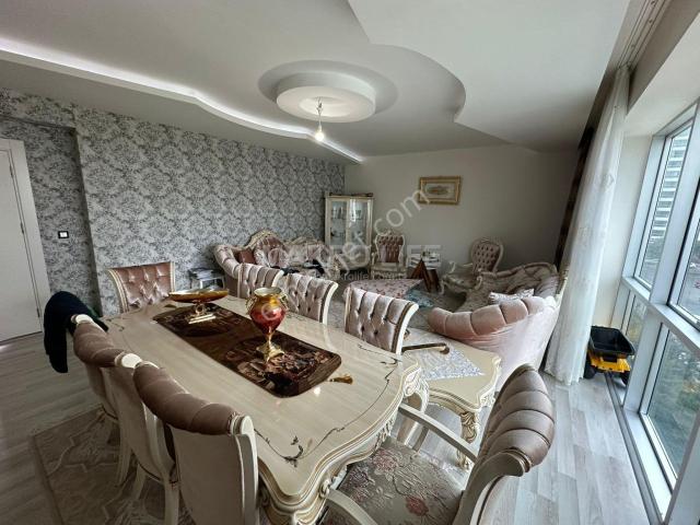 50 Metre Cadde Üzeri 4+1 Lüks Satılık Daire