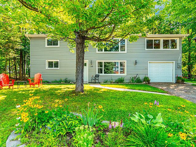 50 Nida Drive, Tiny