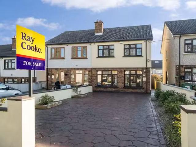 50 Oak Way, Clondalkin, Dublin 22 is for sale