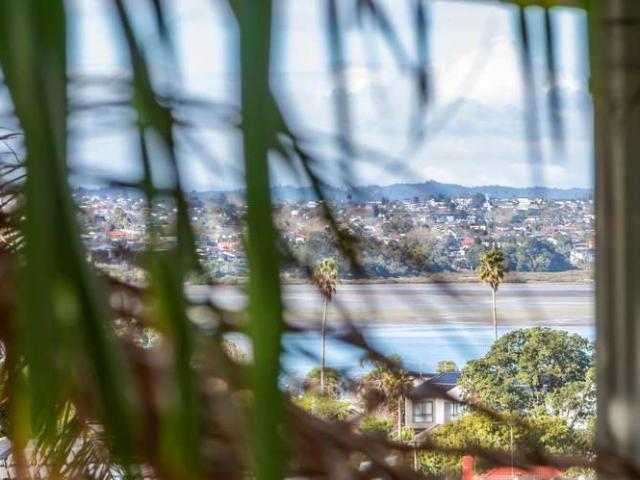 50A Waddell Avenue, Pt England, Auckland City