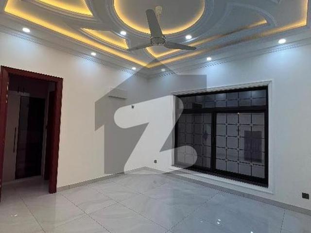 50x90 brand new house avaioable for sale in G 13