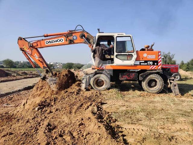 50x90 Plot For Sale In Park Road Housing Scheme