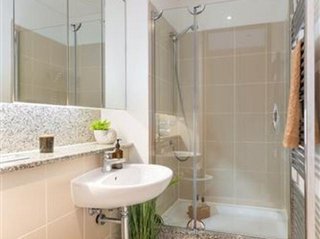 510,000 | 36 Saunders House, Spencer Dock, Dublin 1 Savills Dublin 5014 MyHome. Ie Residential