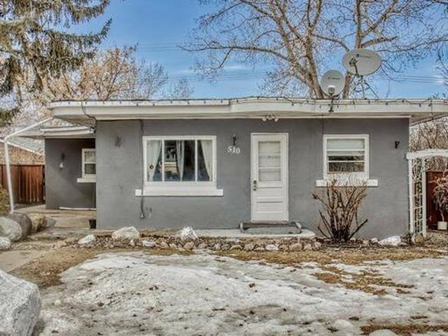 510 1 Street S Vulcan Alberta