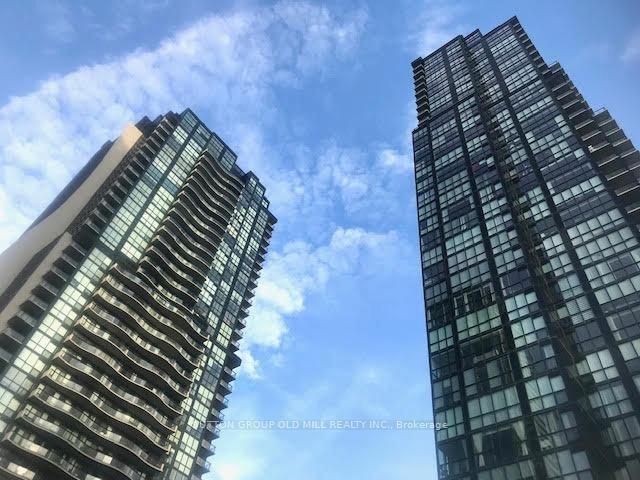 510 2 Highway 7 Road, Concord | 1+1Beds/1Bath, Condo, $559,000 | Condos. Ca