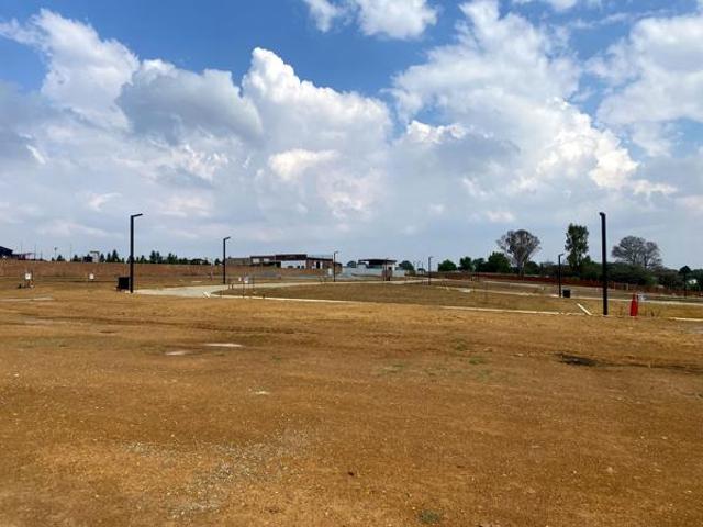 510 m² Land available in Van Der Hoff Park