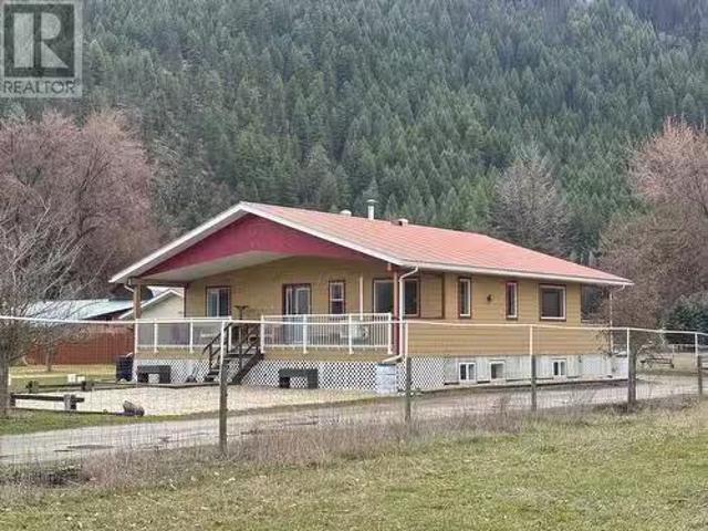 510 South Nursery Road, Grand Forks, BC, V0H 1H9 house for s.