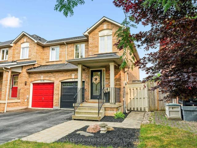 5116 Silvercreek Drive, Burlington | 3Beds/3Bath, Townhouse, $839,900 | Condos. Ca