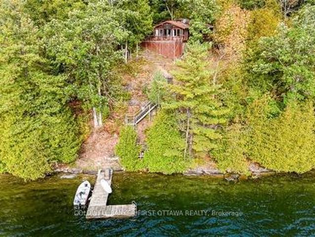 511 Farren Lake Lane 22A Road, Tay Valley, ON, K0H 2P0 house for sale | Listing ID X9520 | Royal LePage