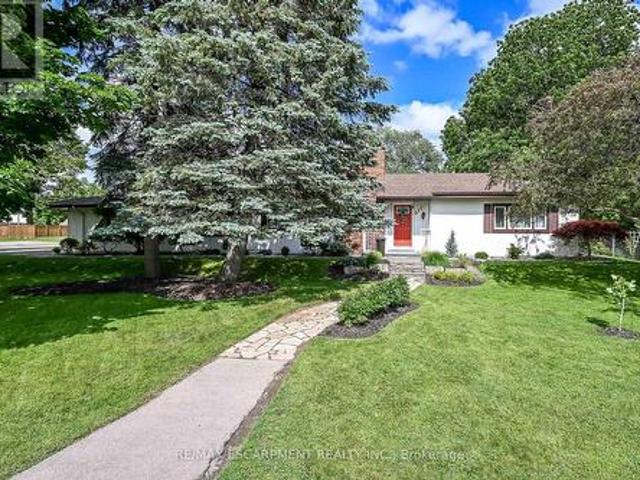 511 Fiddlers Green Road, Hamilton, ON, L9G 1X3 house for sale | Listing ID X13476 | Royal LePage