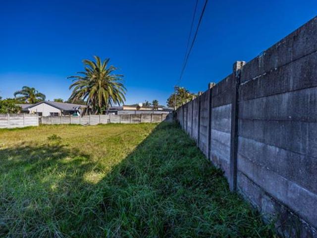511 m² Land available in Gonubie