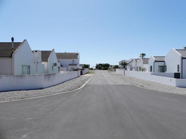 511 m² Land available in Golden Mile